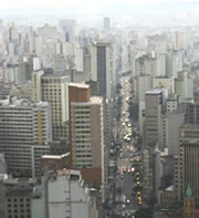 �u���W���E�T���p�E���̊X